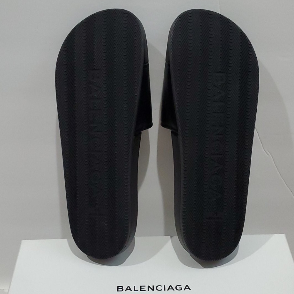 Balenciaga Men's Slides - Picture 5 of 6